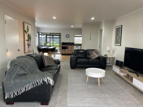 Modern apartment- rural outlook, central Cambridge, Cambridge